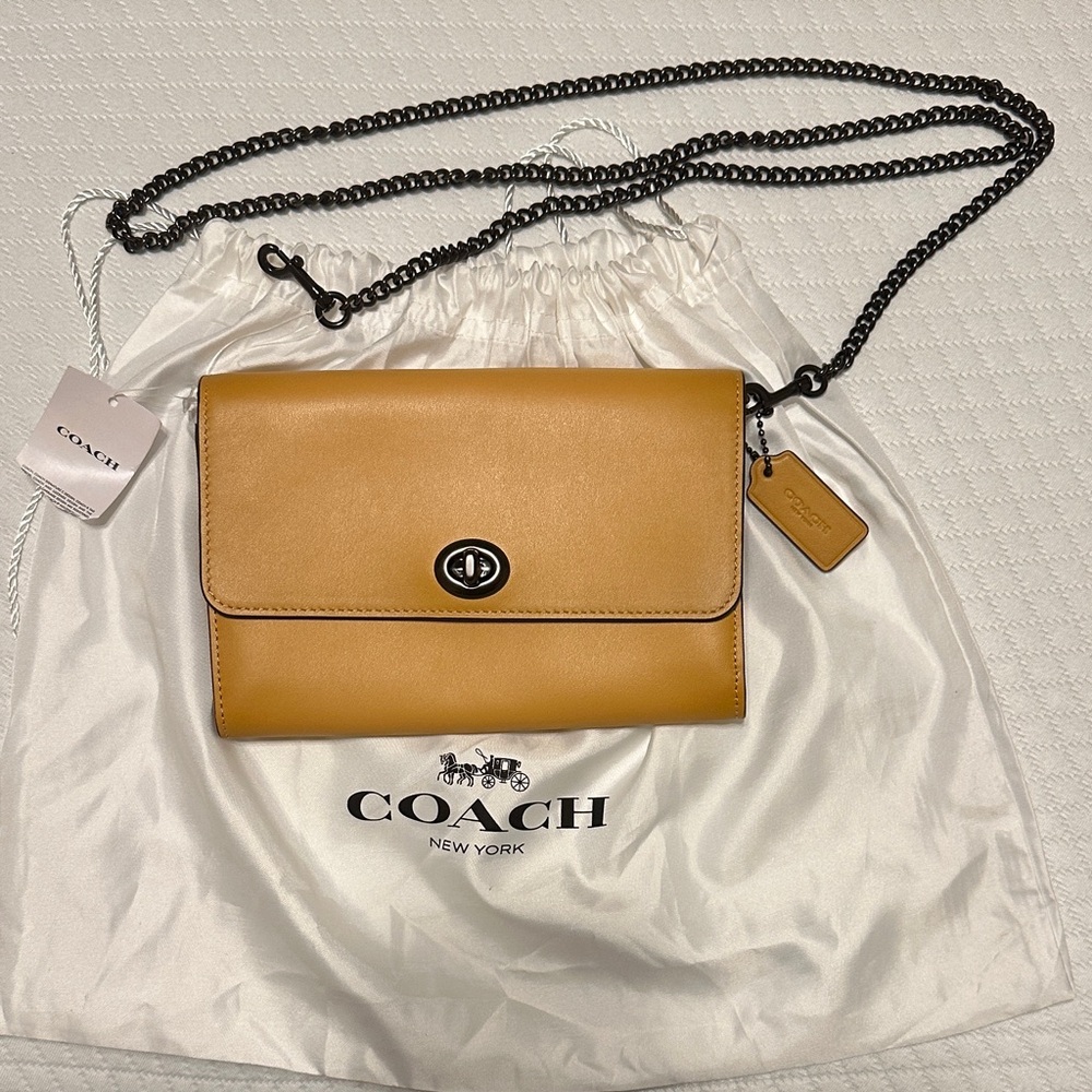 NWT Coach Marlowe Leather Crossbody bag